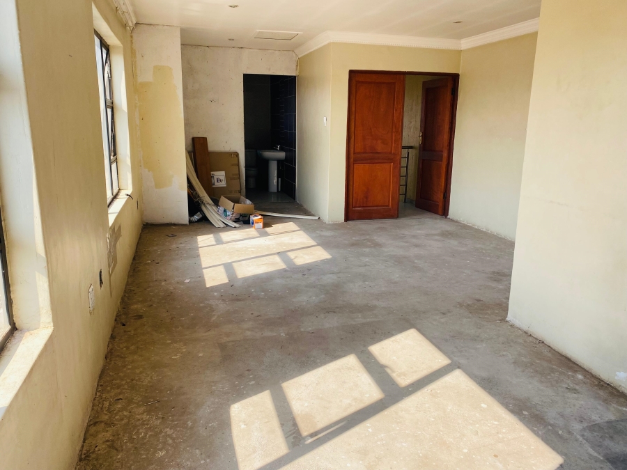 4 Bedroom Property for Sale in Mamelodi East Gauteng