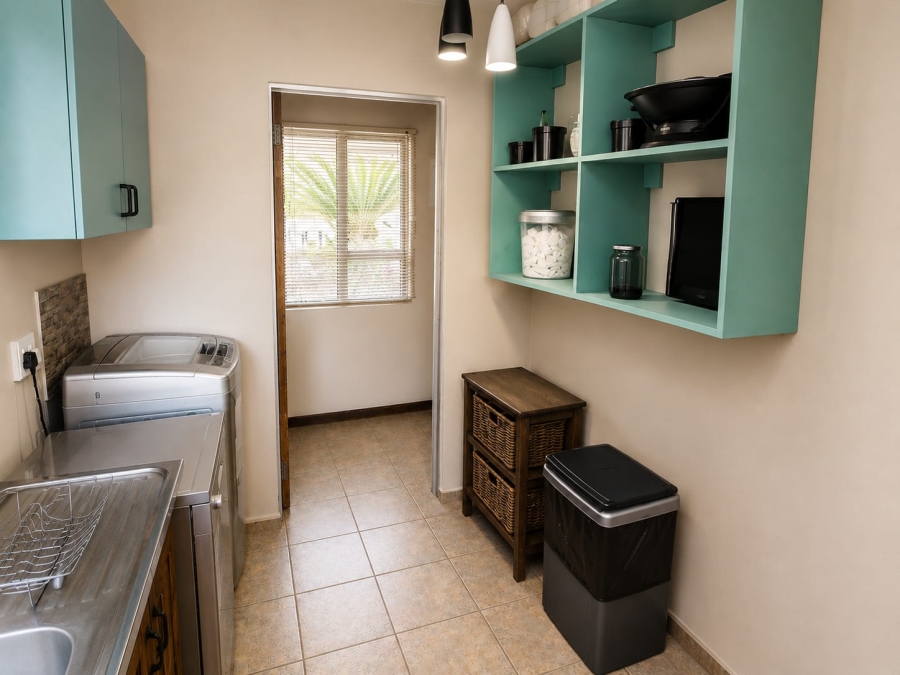 4 Bedroom Property for Sale in Rooihuiskraal North Gauteng