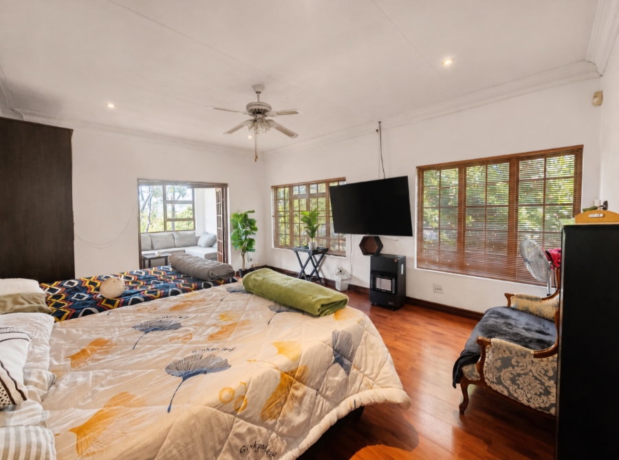7 Bedroom Property for Sale in Moreleta Park Gauteng