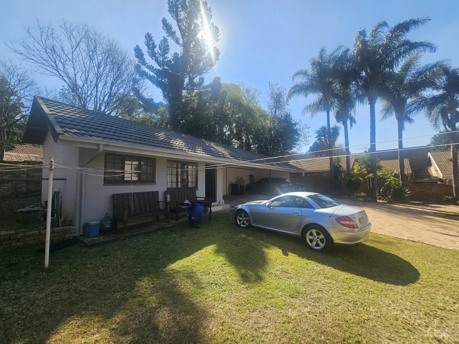 7 Bedroom Property for Sale in Moreleta Park Gauteng