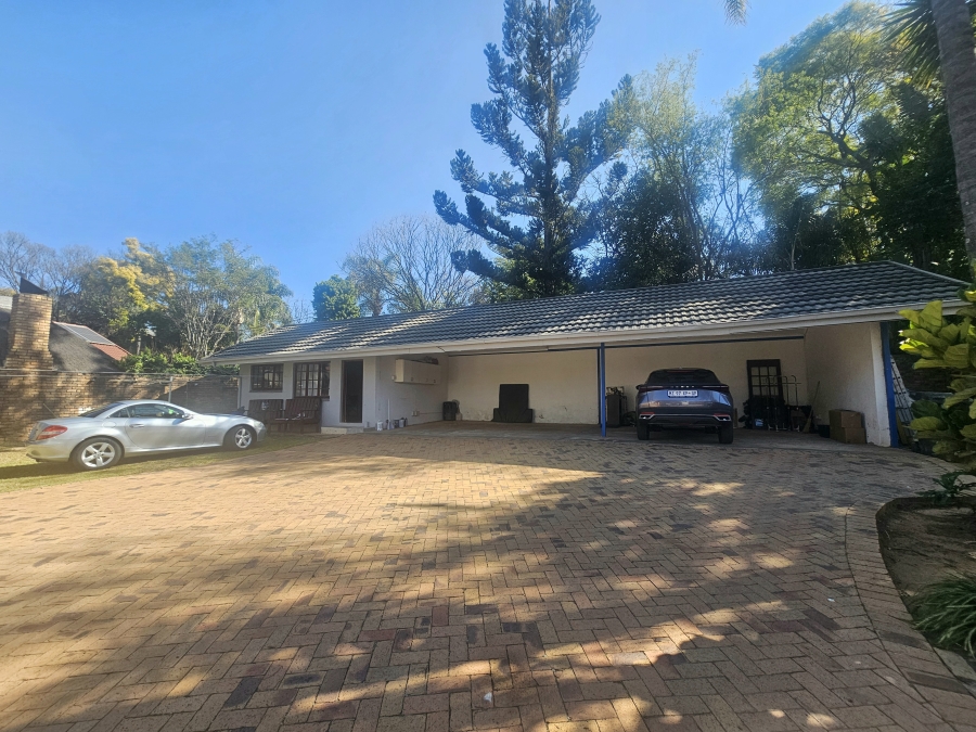 7 Bedroom Property for Sale in Moreleta Park Gauteng