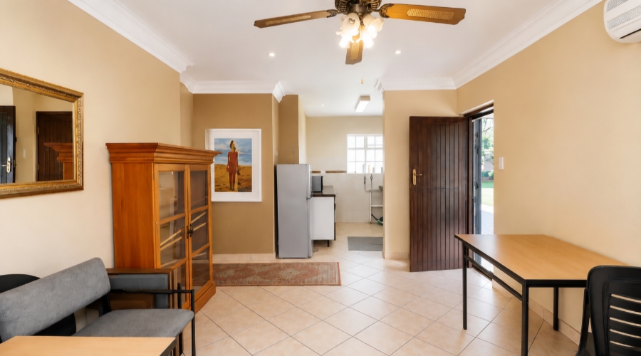 7 Bedroom Property for Sale in Moreleta Park Gauteng