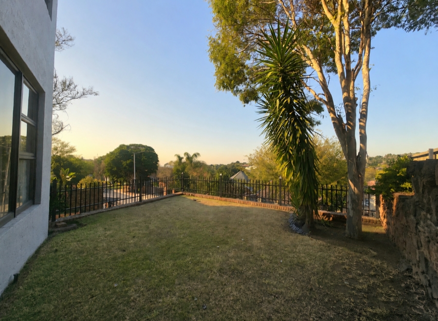 7 Bedroom Property for Sale in Moreleta Park Gauteng