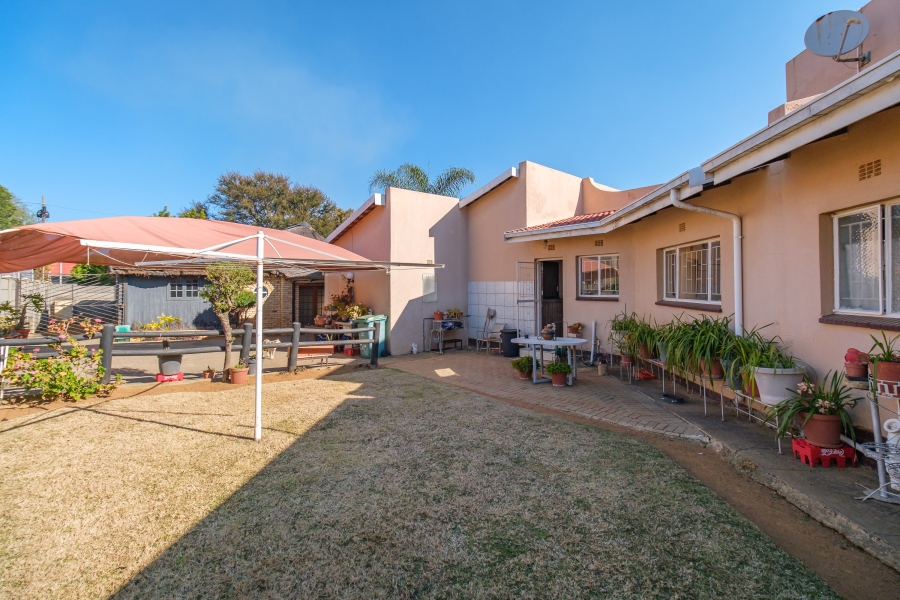 3 Bedroom Property for Sale in Greenhills Gauteng