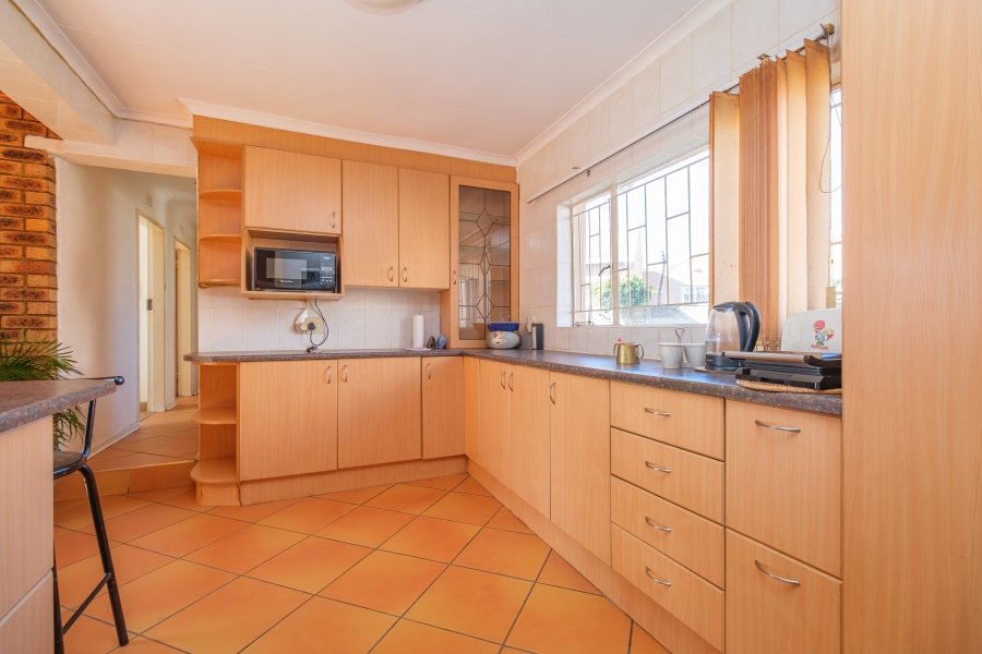 3 Bedroom Property for Sale in Greenhills Gauteng