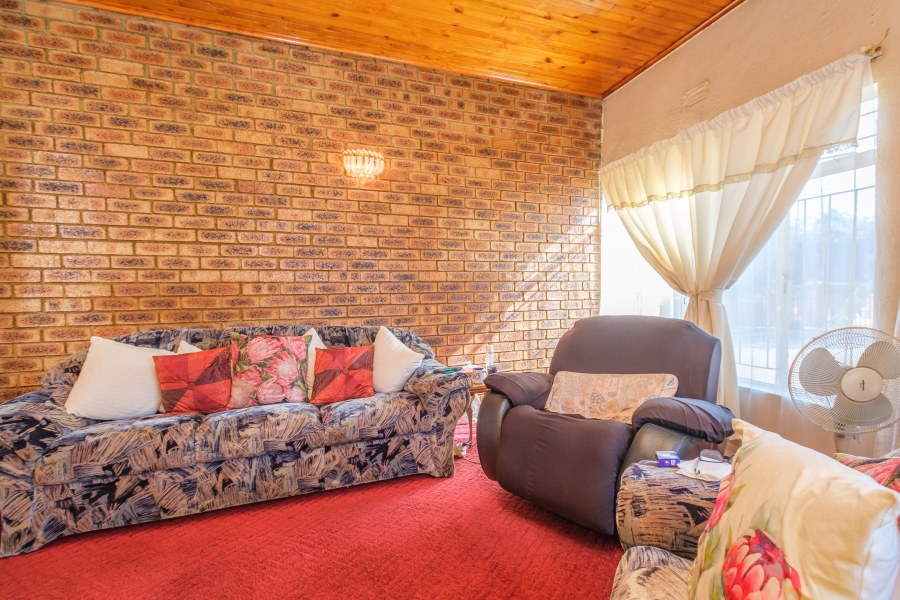 3 Bedroom Property for Sale in Greenhills Gauteng