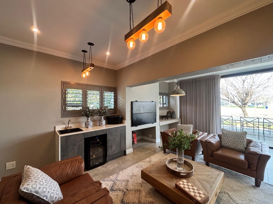 5 Bedroom Property for Sale in Emfuleni Golf Estate Gauteng