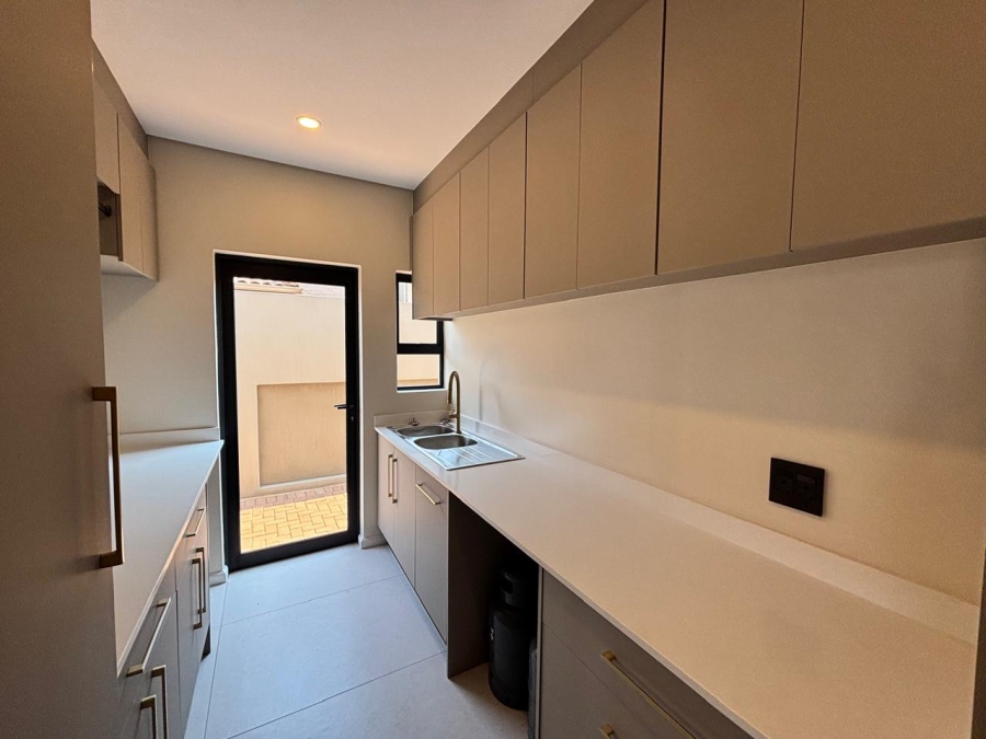 5 Bedroom Property for Sale in Emfuleni Golf Estate Gauteng