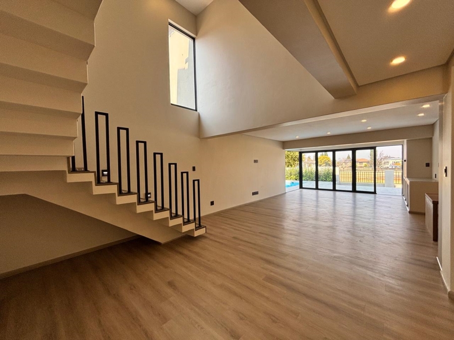 5 Bedroom Property for Sale in Emfuleni Golf Estate Gauteng