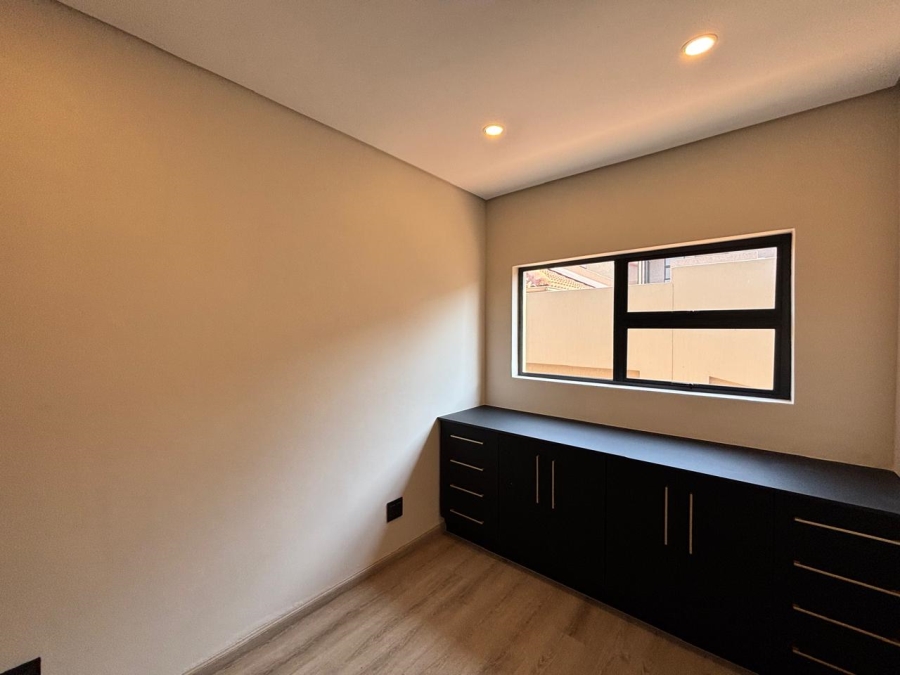 5 Bedroom Property for Sale in Emfuleni Golf Estate Gauteng