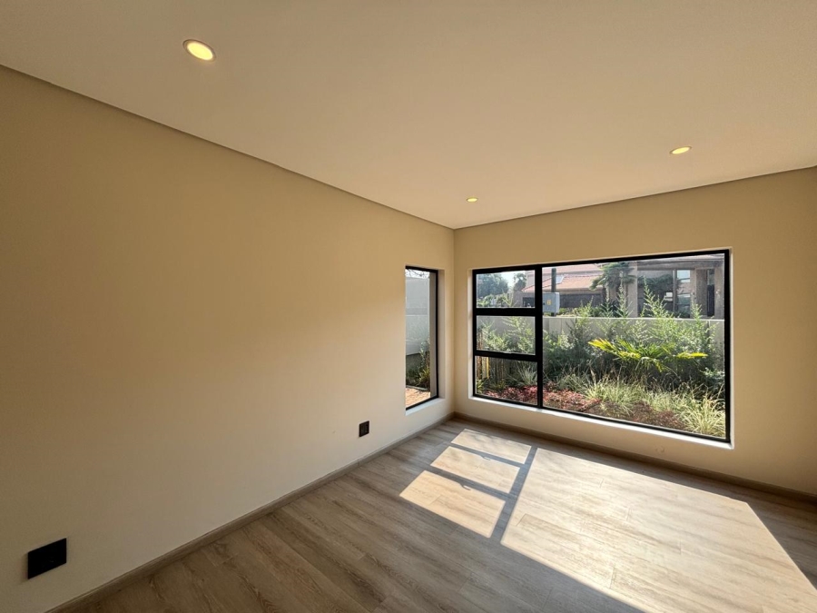 5 Bedroom Property for Sale in Emfuleni Golf Estate Gauteng
