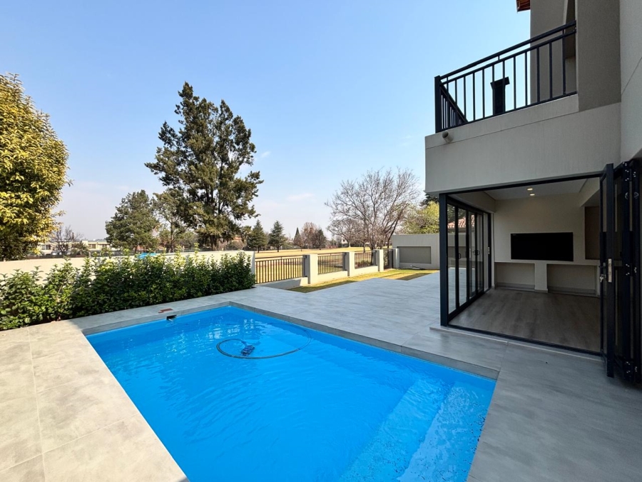 5 Bedroom Property for Sale in Emfuleni Golf Estate Gauteng