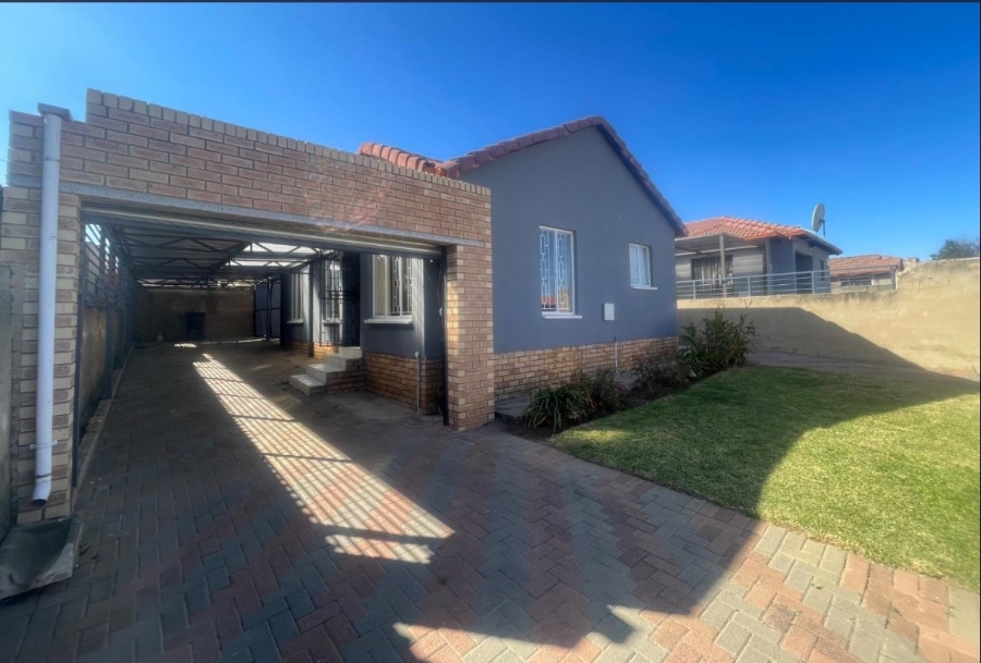 3 Bedroom Property for Sale in Naturena Gauteng