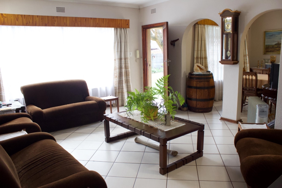 4 Bedroom Property for Sale in Edleen Gauteng