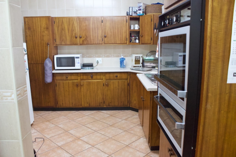 4 Bedroom Property for Sale in Edleen Gauteng