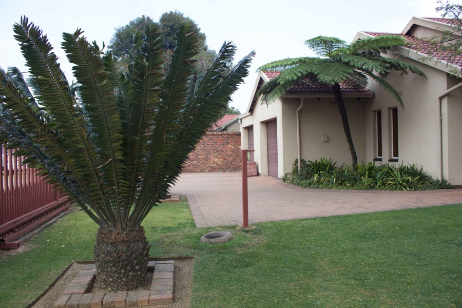 4 Bedroom Property for Sale in Edleen Gauteng