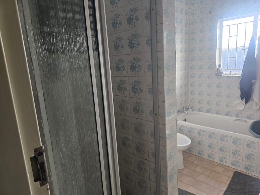 8 Bedroom Property for Sale in Troyeville Gauteng