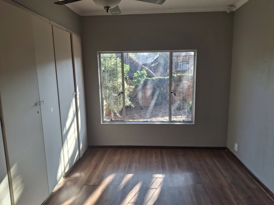 To Let 3 Bedroom Property for Rent in Garsfontein Gauteng