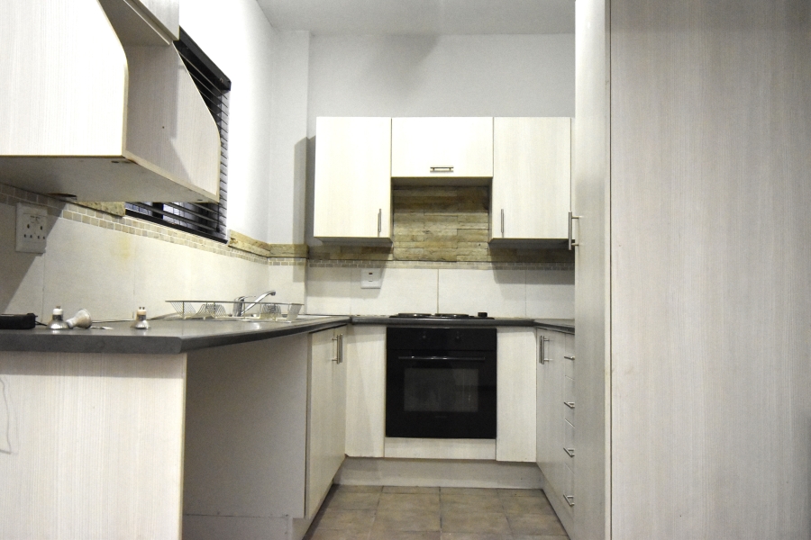 To Let 2 Bedroom Property for Rent in Honeydew Gauteng