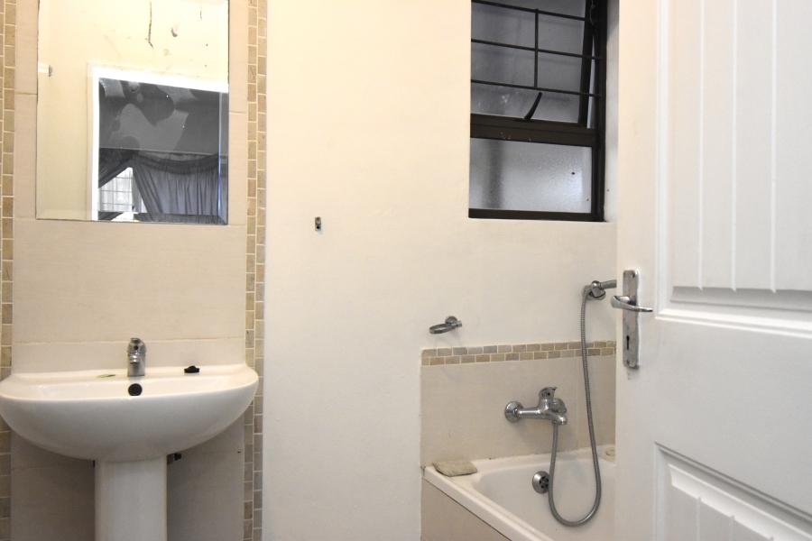 To Let 2 Bedroom Property for Rent in Honeydew Gauteng