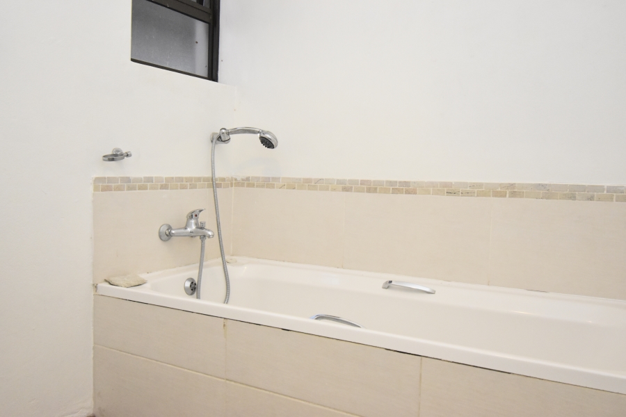 To Let 2 Bedroom Property for Rent in Honeydew Gauteng