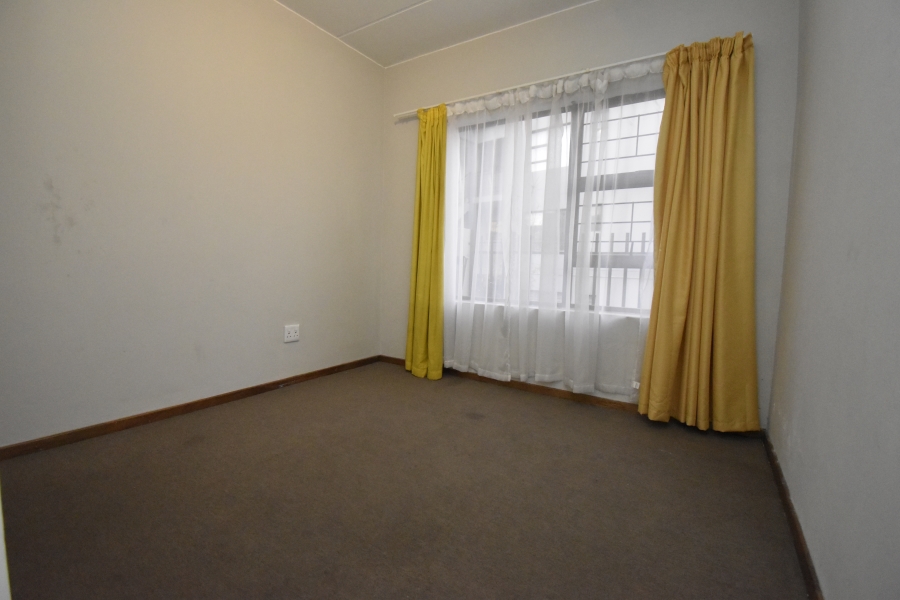 To Let 2 Bedroom Property for Rent in Honeydew Gauteng