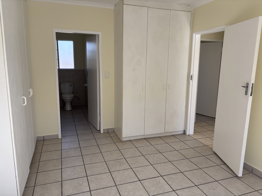 To Let 3 Bedroom Property for Rent in Halfway Gardens Gauteng