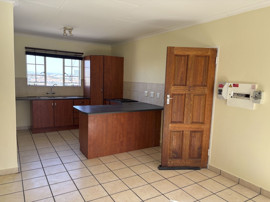 To Let 3 Bedroom Property for Rent in Halfway Gardens Gauteng