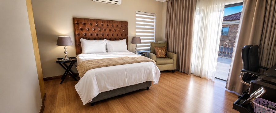 4 Bedroom Property for Sale in Bardene Gauteng