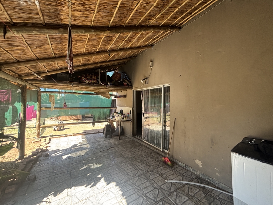 7 Bedroom Property for Sale in Lambton Gardens Gauteng