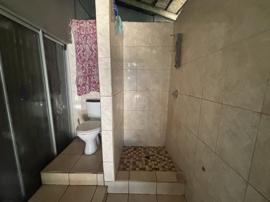 7 Bedroom Property for Sale in Lambton Gardens Gauteng
