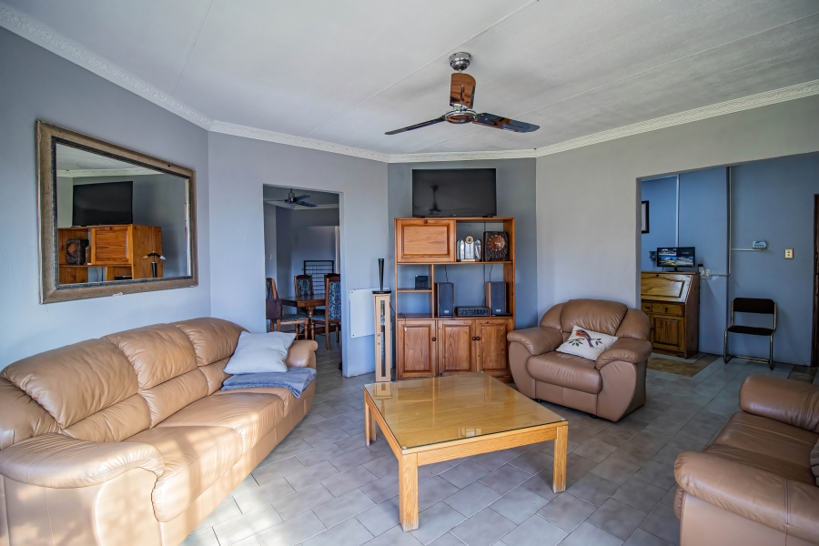 3 Bedroom Property for Sale in Ironsyde A H Gauteng