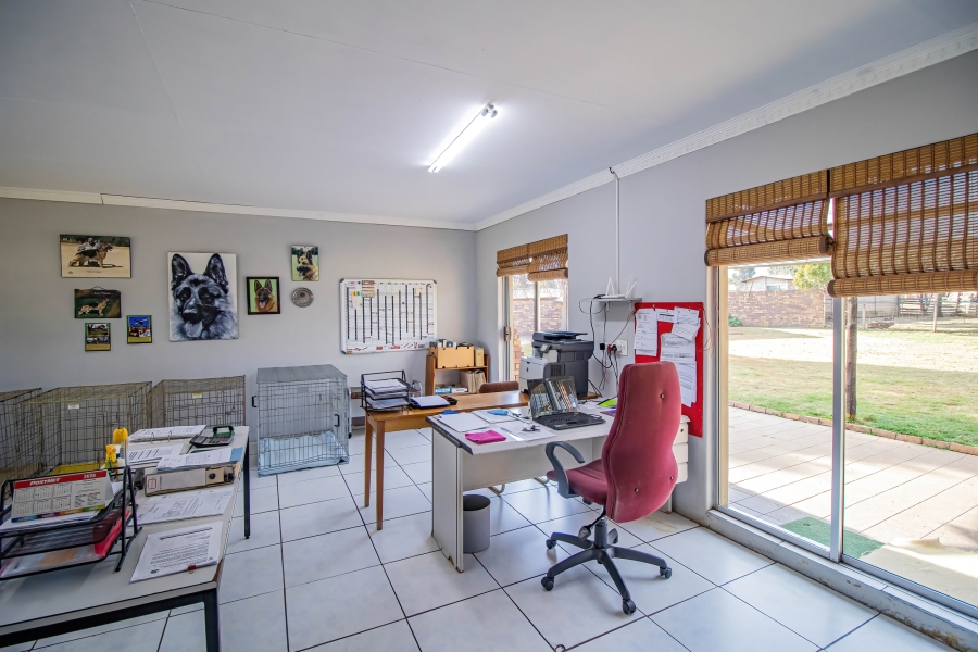3 Bedroom Property for Sale in Ironsyde A H Gauteng