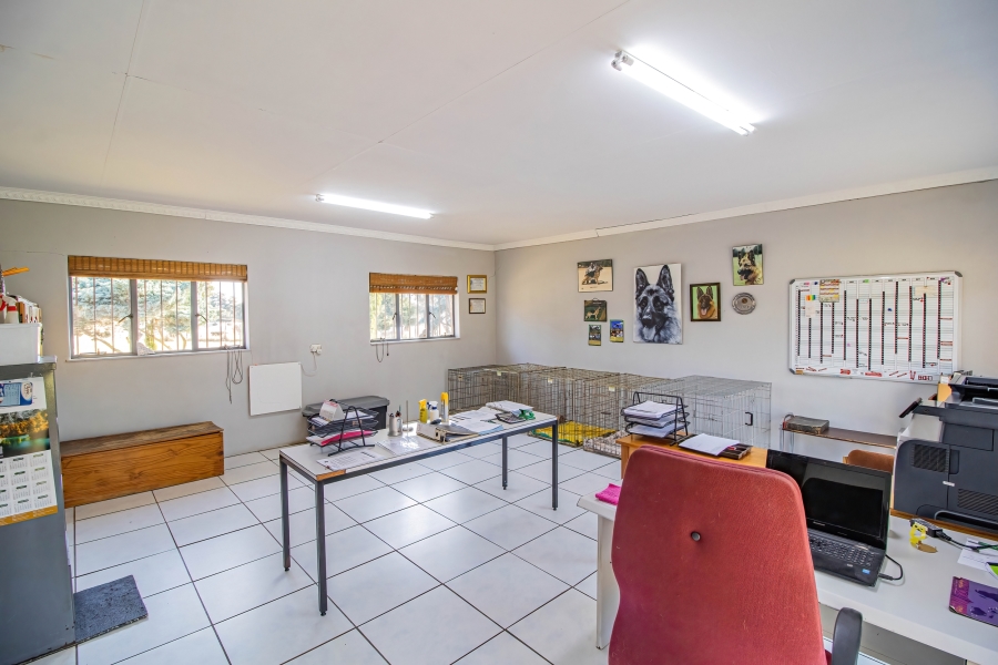 3 Bedroom Property for Sale in Ironsyde A H Gauteng