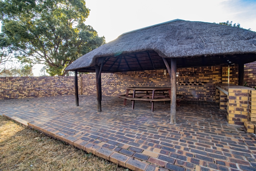3 Bedroom Property for Sale in Ironsyde A H Gauteng