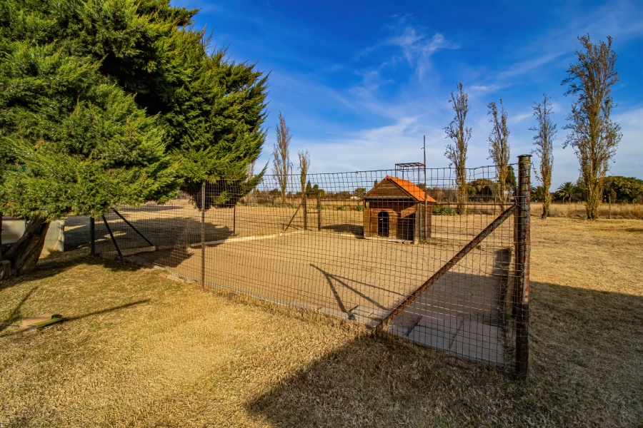 3 Bedroom Property for Sale in Ironsyde A H Gauteng