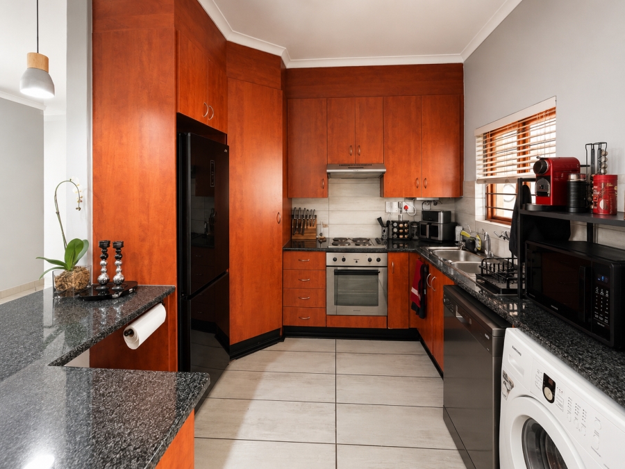 1 Bedroom Property for Sale in Silvamonte Gauteng