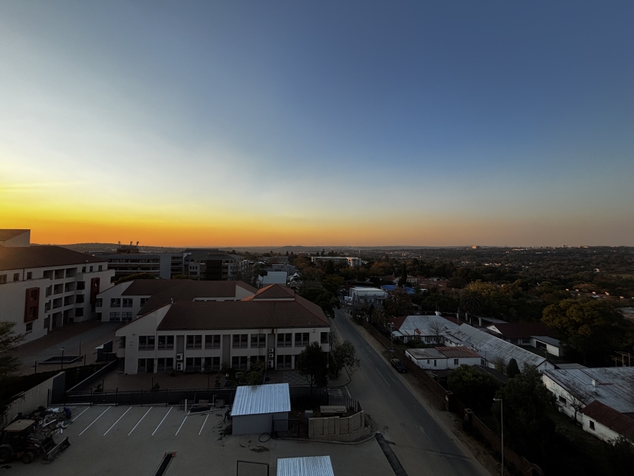 1 Bedroom Property for Sale in Rivonia Gauteng