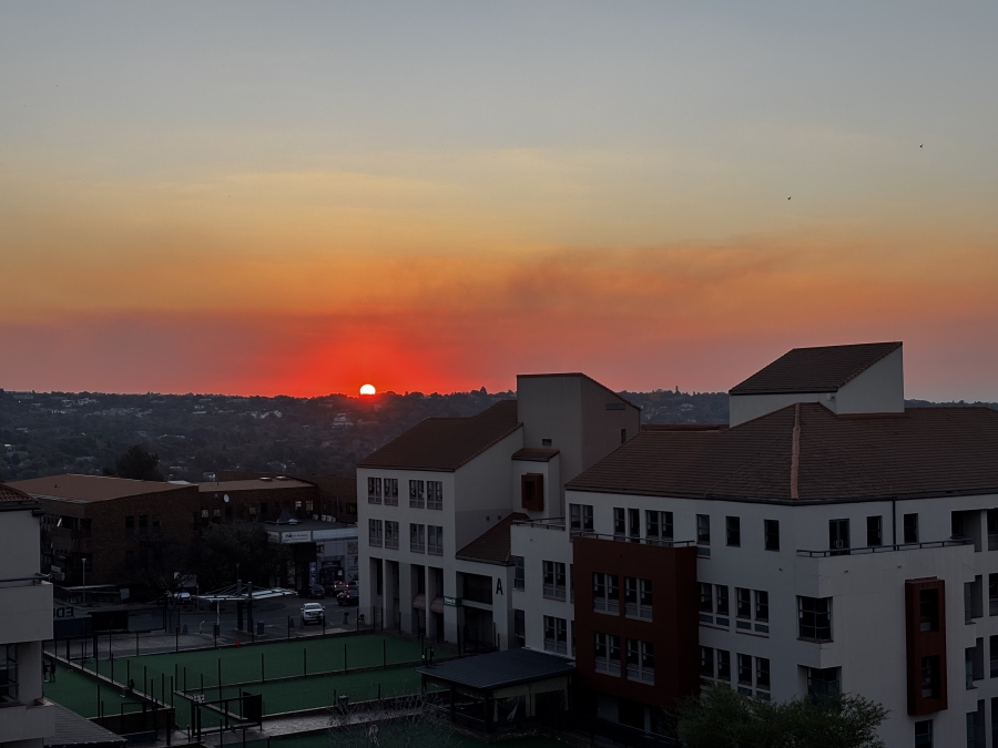 1 Bedroom Property for Sale in Rivonia Gauteng