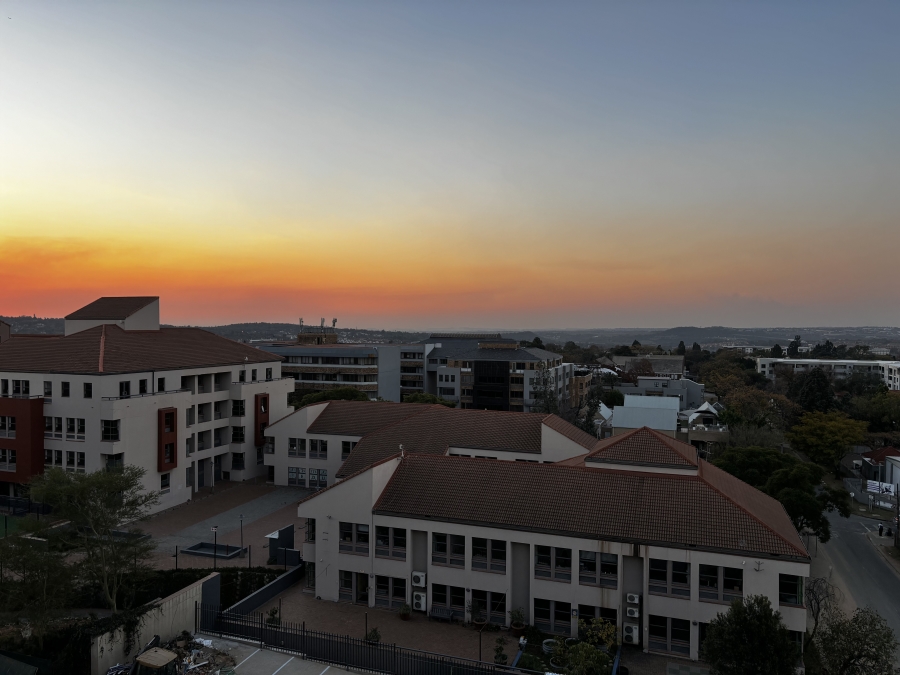 1 Bedroom Property for Sale in Rivonia Gauteng
