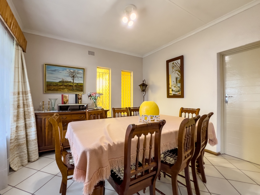 4 Bedroom Property for Sale in Edleen Gauteng