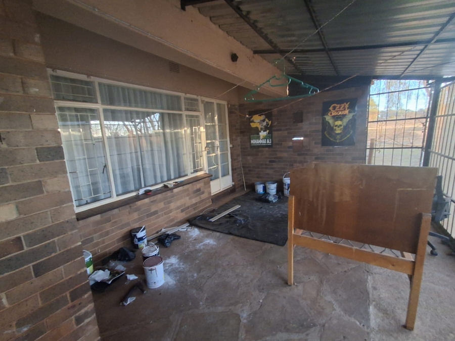 3 Bedroom Property for Sale in Carletonville Central Gauteng