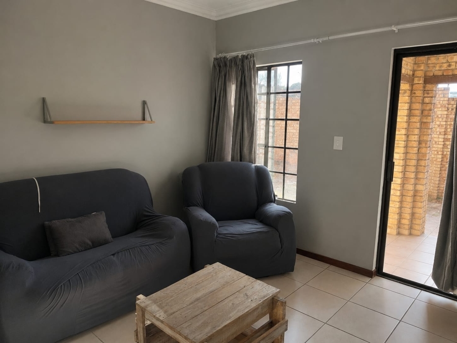 2 Bedroom Property for Sale in Kookrus Gauteng