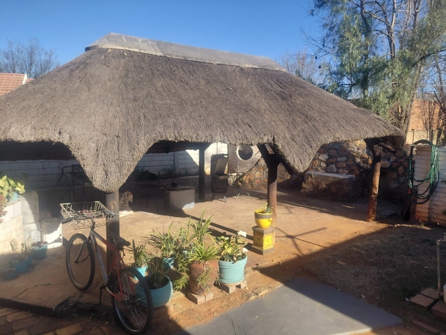 3 Bedroom Property for Sale in Rothdene Gauteng