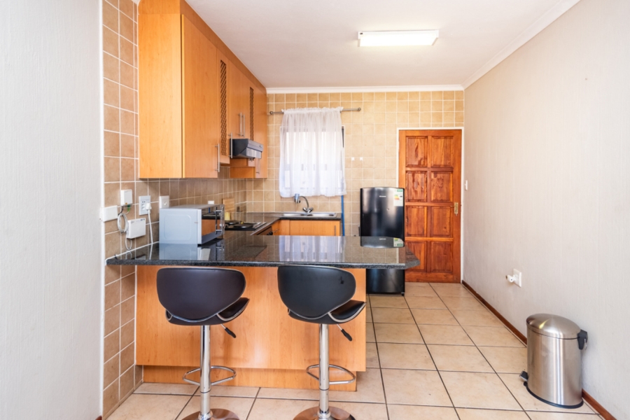 To Let 2 Bedroom Property for Rent in Chancliff A H Gauteng