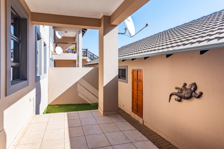 To Let 2 Bedroom Property for Rent in Chancliff A H Gauteng
