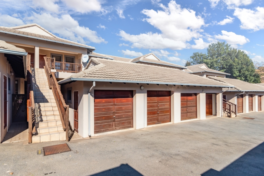 To Let 2 Bedroom Property for Rent in Chancliff A H Gauteng