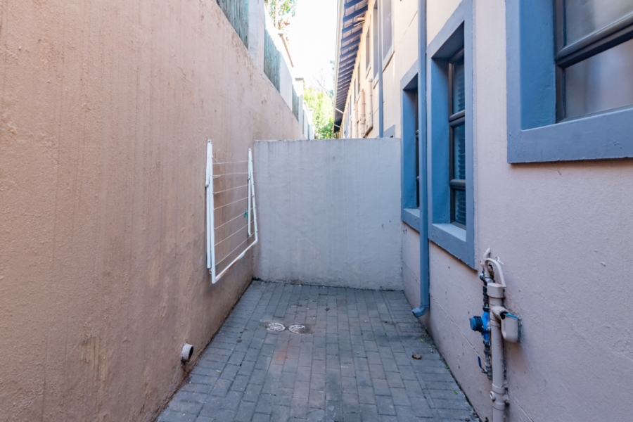 To Let 2 Bedroom Property for Rent in Chancliff A H Gauteng