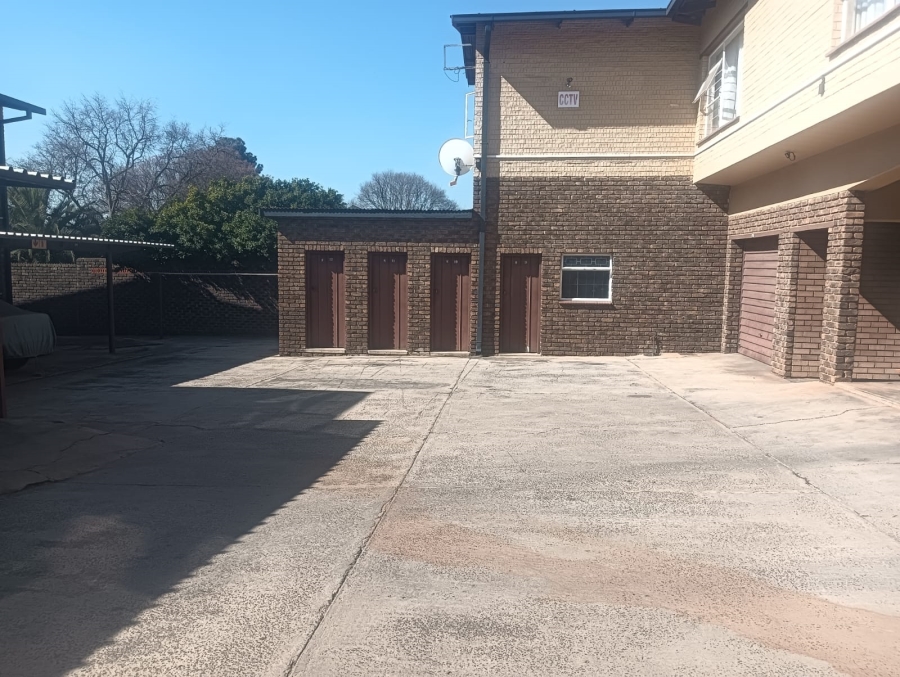 1 Bedroom Property for Sale in Clubview Gauteng