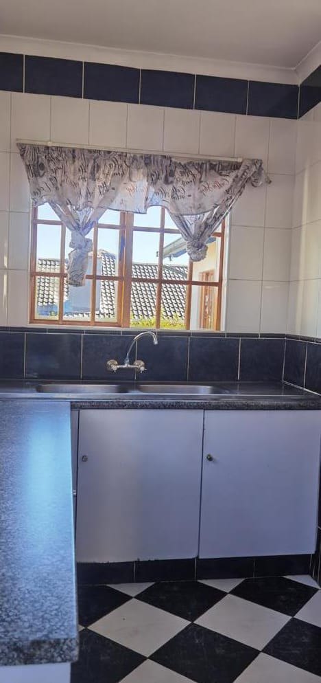 To Let 4 Bedroom Property for Rent in Winchester Hills Gauteng